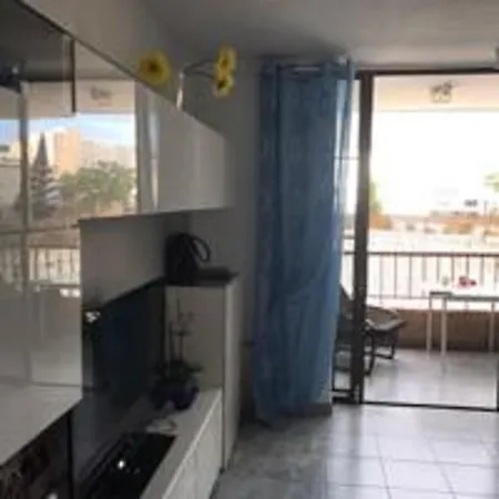 Sol Nirvana דירה